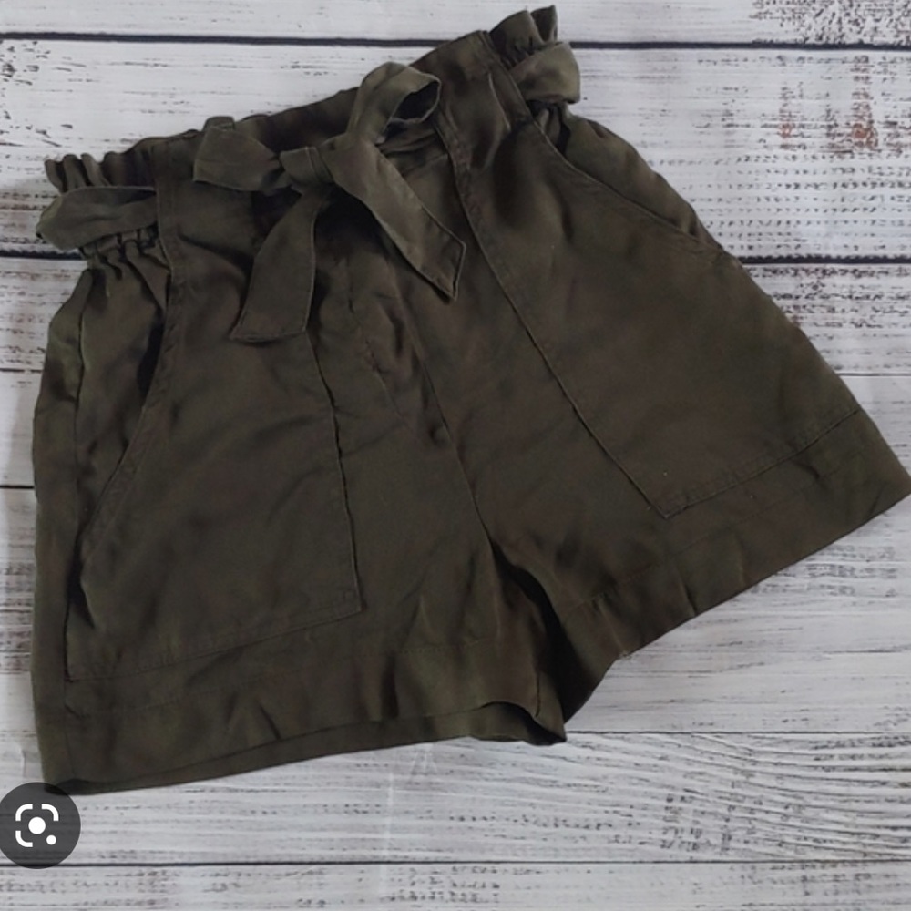 Size small high waist paper bag  shorts dark hunter green